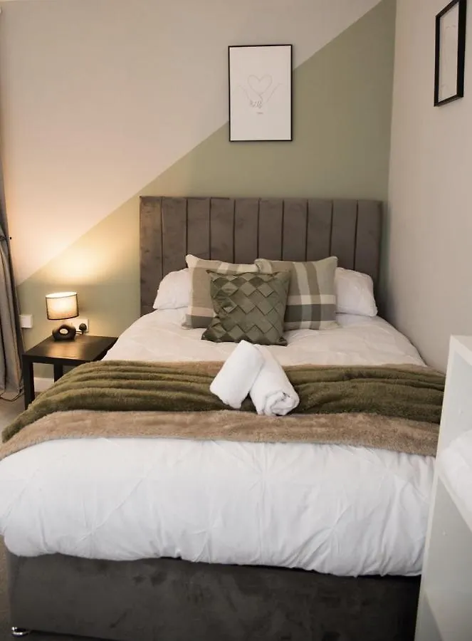 Blackpool Abode - Vance Road Star House Апартаменты