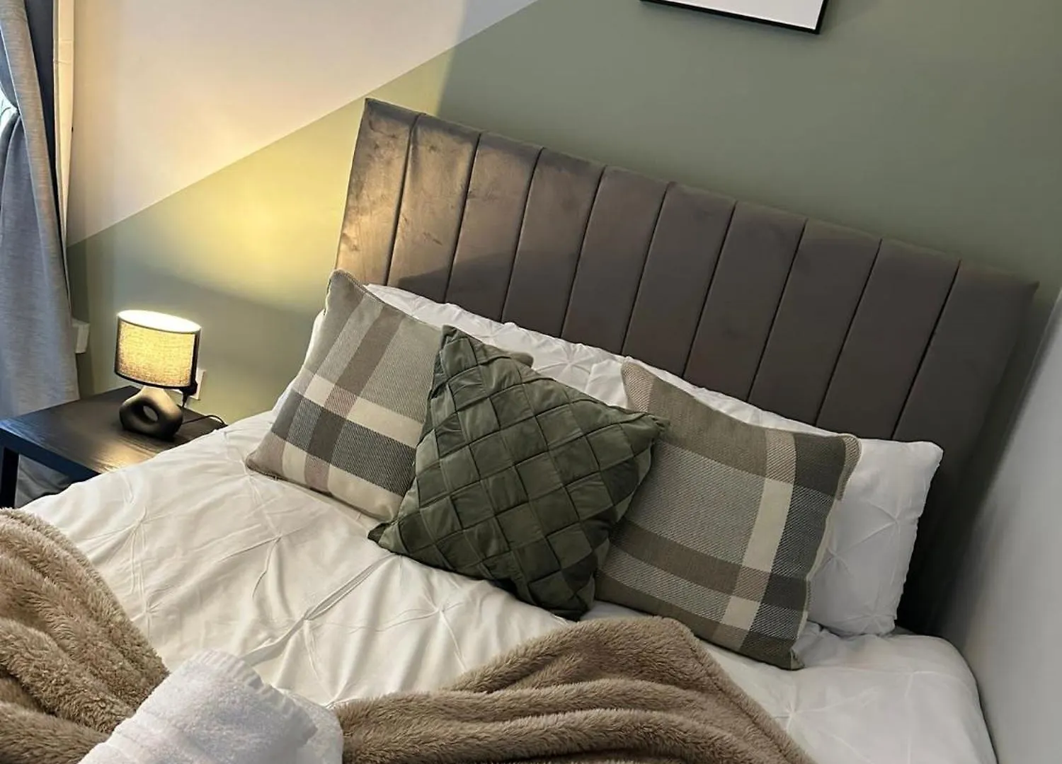Blackpool Abode - Vance Road Star House Apartment